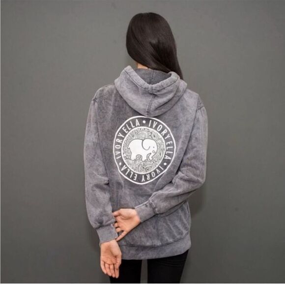 ✨Ivory Ella Gray Stonewashed Mandala Hoodie Sweatshirt - Picture 1 of 9